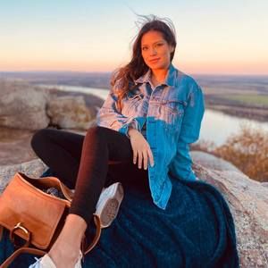 Meet your Posher, Ericka